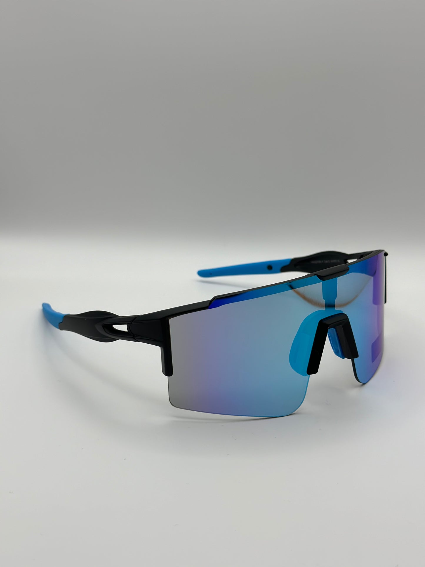 YALOYBA UNISEX MASK - CODE 146